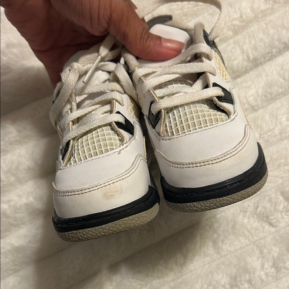 Jordan 4 Retro White Cement (Toddler) - Picture 12 of 14